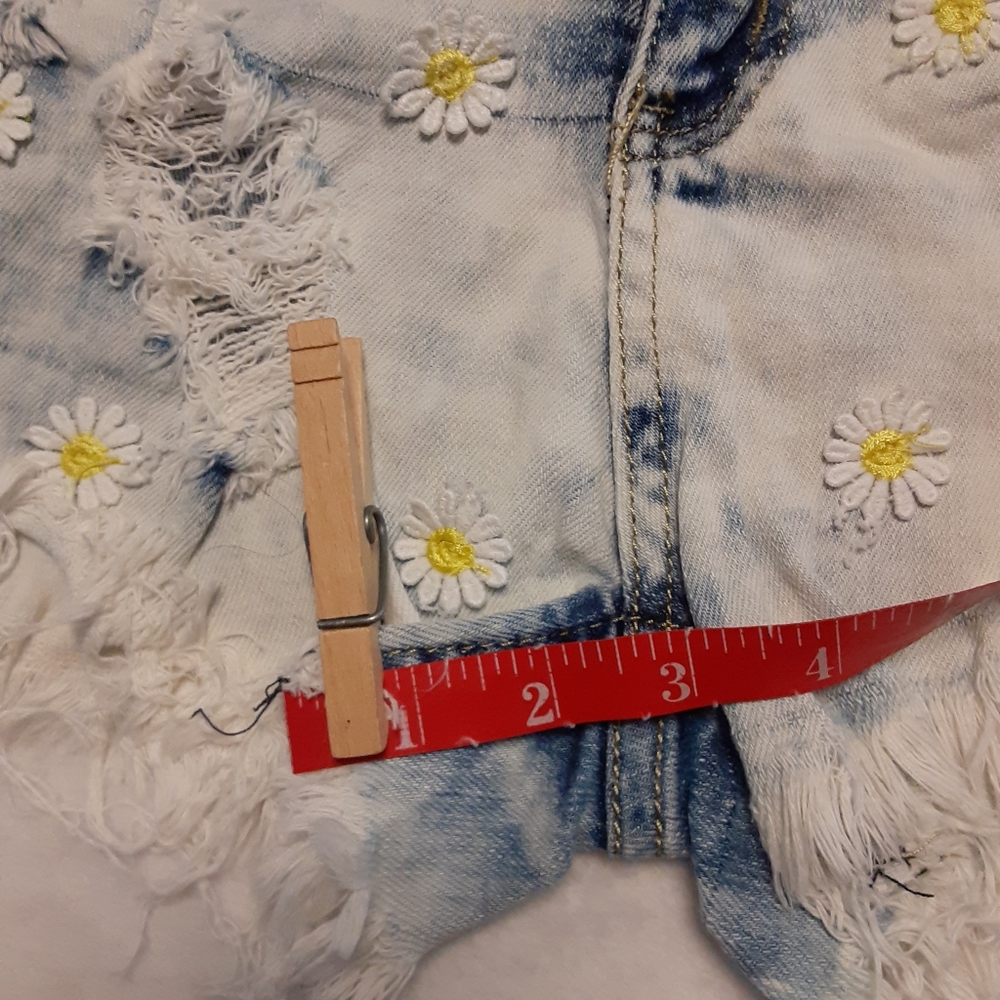 MACHINE HIGH RISE SHORTS - Picture 7 of 8